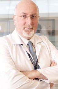 uz. dr. deniz şener