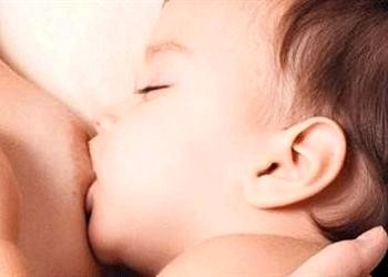 Emzirme döneminde beslenme ve anne sütünü artıran besinler