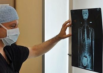 Gebelikte skolyoz ile ilgili bilmeniz gereken önemli detaylar