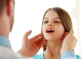 Çocukların boynundaki bezeler lenfoma habercisi olabilir!