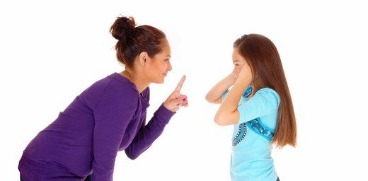 Mother disciplined her girl.