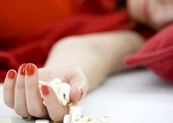 Roaccutane isimli sivilce ilacının intihara yol açtığı iddia edildi