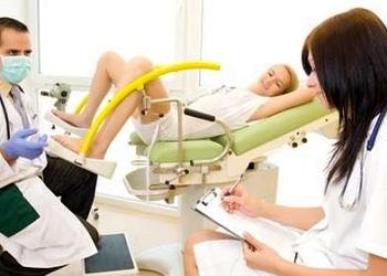 İlk jinekolojik muayene