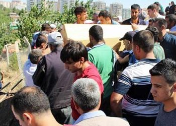 Diyarbakır’da öldürülen Doktor Abdullah Biroğul, sesiz sedasız toprağa veridi