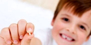 Süt dişlerindeki çürükler kalıcı dişlere zarar veriyor