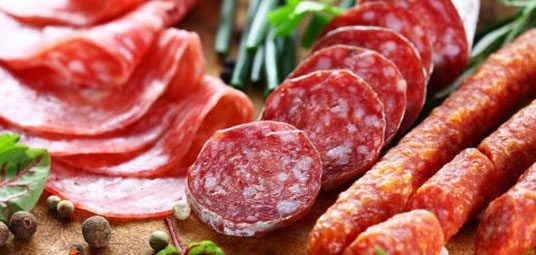 et-salam-sucuk-sosis-yemek