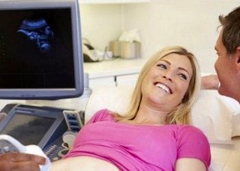 Kanser hastaları yumurtalık nakliyle çocuk sahibi olabilir