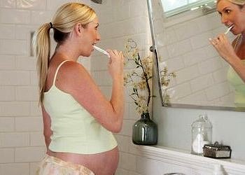 Hamilelere özel diş bakımı tavsiyeleri