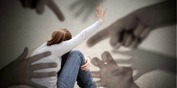 Sosyal fobi nedir? Nedenleri ve belirtileri…