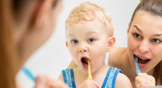 çocuklarda diş fırcalama