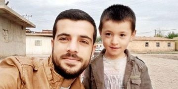 İdealist bir doktorun hikayesi: 1 gün öğretmen 5 gün doktor