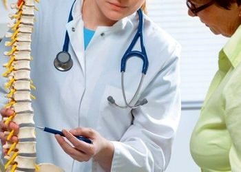 Bel kayması neden olur? Belirtileri ve tedavi yöntemleri