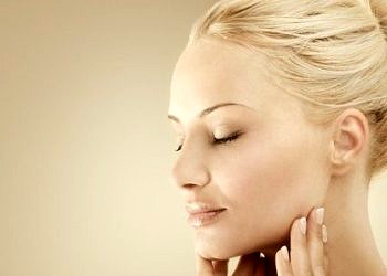 Ameliyatsız “İple Kepçe Kulak” estetiği uygulaması