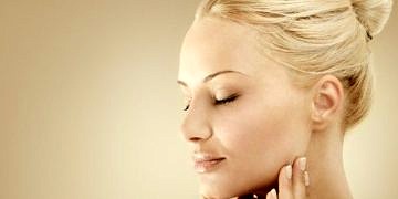 Ameliyatsız “İple Kepçe Kulak” estetiği uygulaması