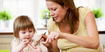 Gebelikte yanlış beslenme bebeğe ciddi zararlar verebilir