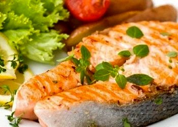 Balık ve ceviz kökenli Omega-3 tüketmek ölüm riskini azaltıyor