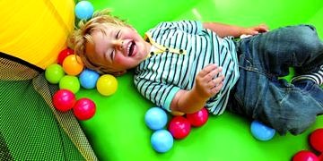 Çocukların geleceğini tehdit eden hastalık: Skolyoz