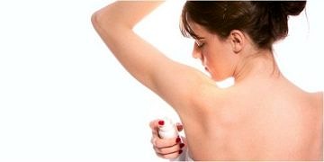 Deodorantların içeriğindeki kimyasallar meme kanserine zemin hazırlıyor