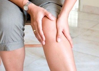 Eklem kireçlenmesi neden olur? Belirtileri ve tedavisi