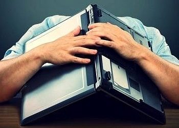 Aşırı sosyal medya kullanımı depresyona neden olabilir mi?