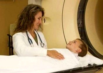 Radyologlardan çocuklar için tomografi uyarısı