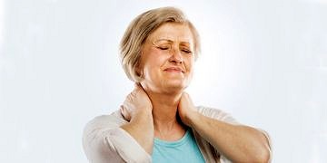 Geçmeyen yaygın ağrılar ve sürekli yorgunluk fibromiyalji belirtisidir