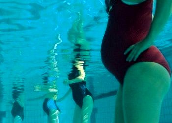 Hamileler bu haberi okumadan havuza girmemeli!