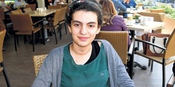 Zayıflama ilacı nedeniyle komaya girdi, 9 ay tedavi ile düzelebildi