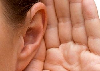 Televizyonu yüksek sesle izliyorsanız dikkat! Çocuklarınız konuşma sorunu yaşayabilir