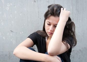 Sık sık kaygı ve depresyon yaşayan kişilerde kanserden ölüm riski artıyor