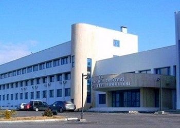 İnanılmaz ama gerçek! Tıp Fakültesine alınacak hocada ‘doktor olmama’ şartı