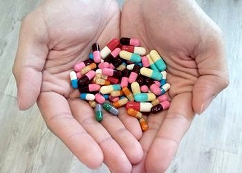 Gereksiz ilaç kullanımı karaciğer kanseri riskini arttırıyor