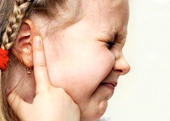 Orta kulak iltihabı nedir? Neden olur? Belirtileri ve tedavisi