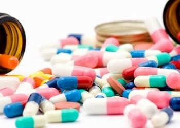 Gelişigüzel reflü ilacı kullanımı hastalıklara davetiye çıkarıyor