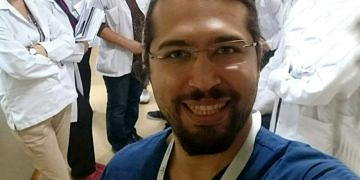 İzmir’de açığa alınan asistan doktor 10. kattan atlayarak intihar etti