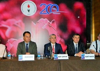 Parkinson sadece yaşlılık hastalığı değildir, gençlerde de görülebilir