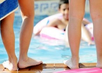 Islak ayaklar ve mayo mantar sebebi