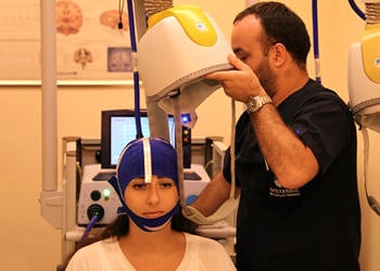 Bağımlılık ve şizofreni gibi hastalıklar için yeni bir tedavi yöntemi: Derin TMU