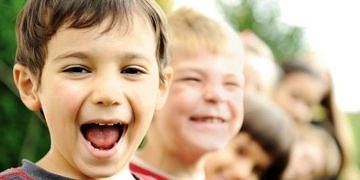 Yazın hızlı büyüyen çocukların göz numaraları da artıyor!