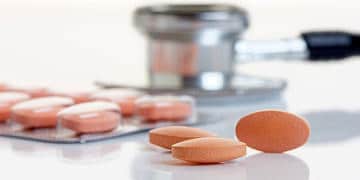 Varfarin (coumadin) nedir? Ne için kullanılır, yan etkileri nelerdir?