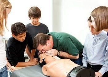 Acil durumlarda hayat kurtarmak için ne yapmalı? İlkyardımın ABC ve müdahale