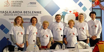 65 Yaş üstü yaşlılarda sağlıklı ve yeterli beslenme kritik öneme sahip