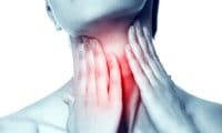 Yüklendi içeride kontrol  Tiroid bozukluğunun en önemli 13 belirtisi: Hipotiroidizm ve Hipertiroidizm
