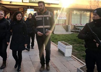 Türk Tabipler Birliği (TTB) Merkez Konseyi üyesi doktorlar gözaltına alındı