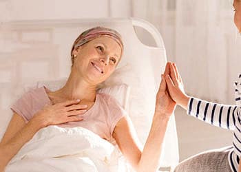 Kanser düşmanı 10 besin: Zerdeçal, brokoli, kefir, sarımsak ve ceviz