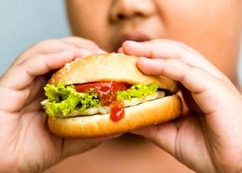 Obezite Tedavisi Çocukları Kalıcı Hastalıklardan Koruyor ve Erken Ölüm Riskini %90 Azaltıyor!