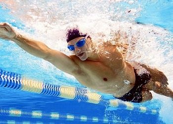 Bilinçsiz yüzme çocuğunuzda skolyoza neden olabilir