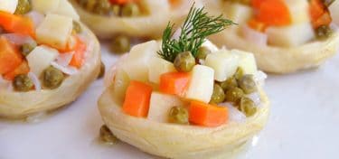 Zeytinyağlı Enginar Dolması