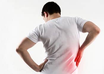 45 yaş altı kişilerde, istirahat sonrası görülen bel ağrılarına dikkat