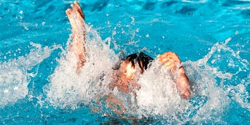 Boğulma nasıl olur? Boğulan birine ilk yardım nasıl yapılmalıdır?